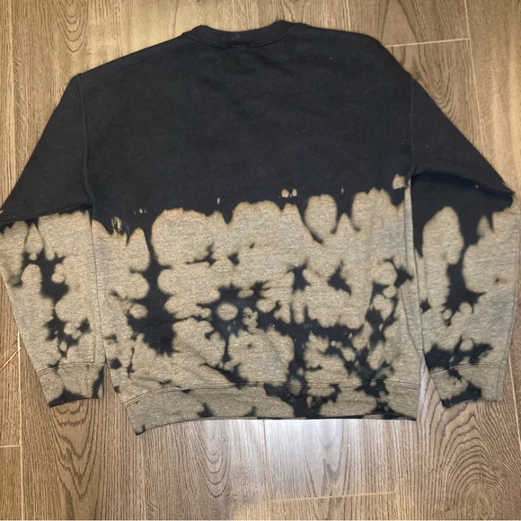 3 for$15 AC/DC Men's Plug Me In Sweatshirt Bleached Tie Dye Sweater Size - Picture 2 of 10